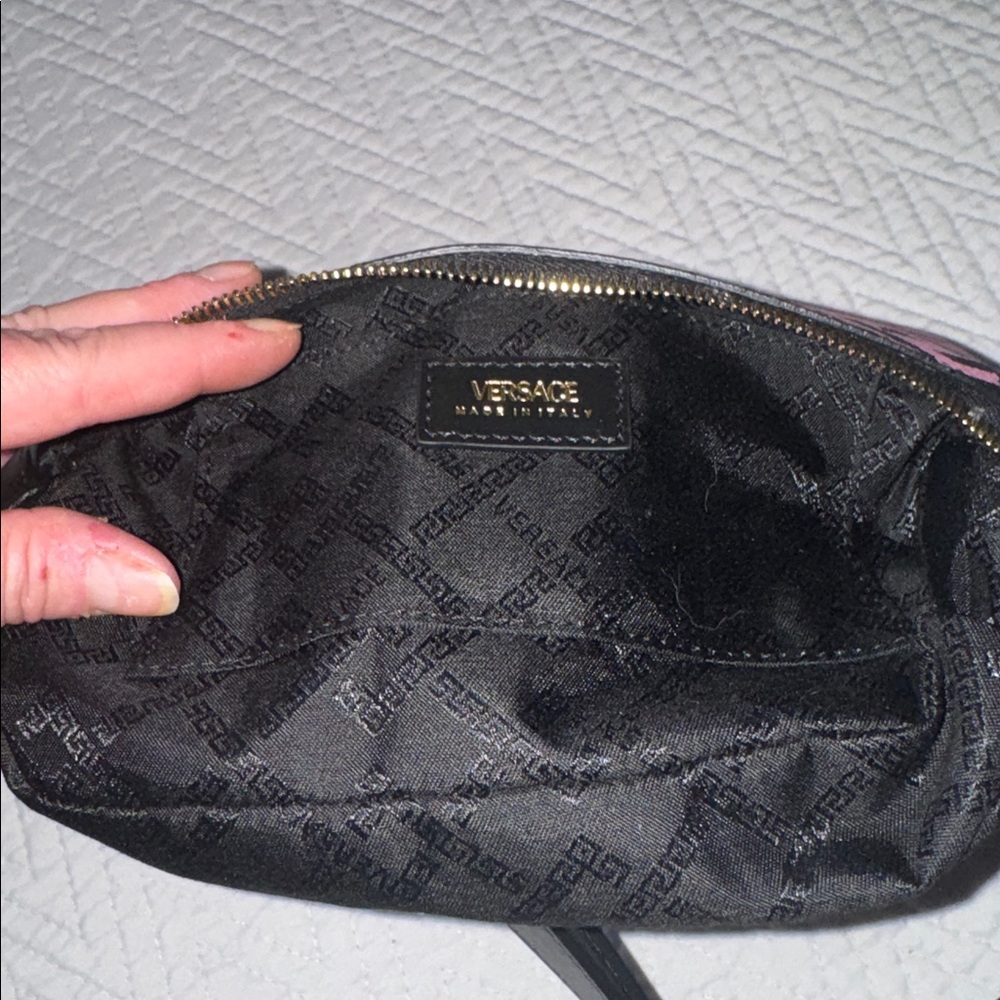 NWT Versace Pink and Black Shoulder Bag 2COA’s & dust bag, Sales tags Full set ! - Picture 11 of 16